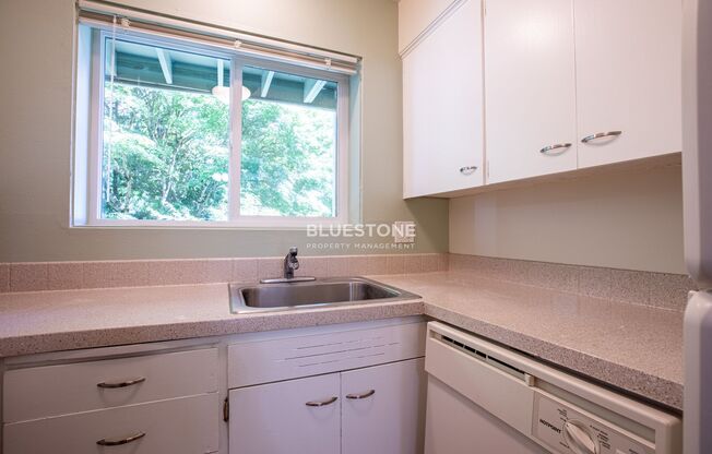 2 beds, 1 bath, 740 sqft, $1,500, Unit 209