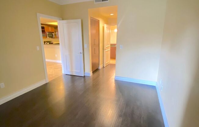 1 bed, 1 bath, $1,650, Unit 122