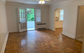 1 bed, 1 bath, 819 sqft, $1,650, Unit 104