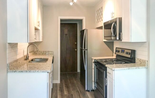 1 bed, 1 bath, 660 sqft, $1,195, Unit 308