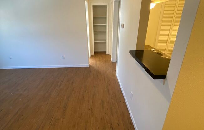 Super cute and Spacious Two-Bedroom Apartment!