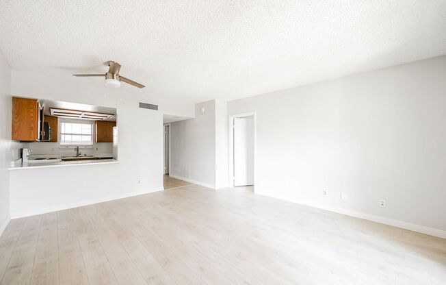 2 beds, 2 baths, $1,200