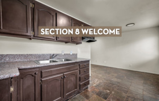 5243 N HUNTINGTON DR