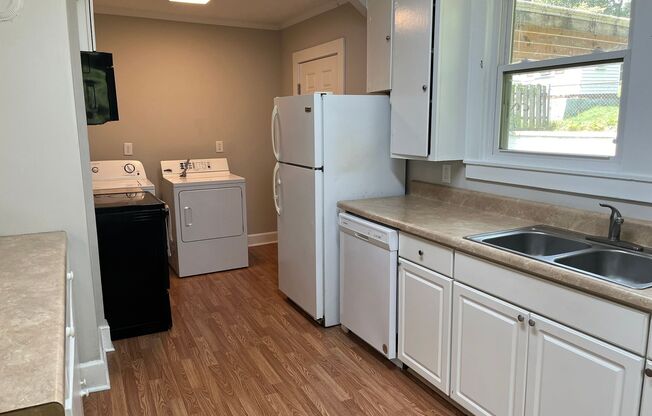 118 Pine Street, fully remodeled 2 bedroom/2 bath