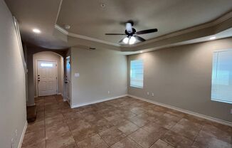 3 beds, 2.5 baths, $1,425