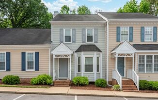 Charming 2-bedroom, 2.5-bathroom Townhouse Located in the Heart of Raleigh, NC