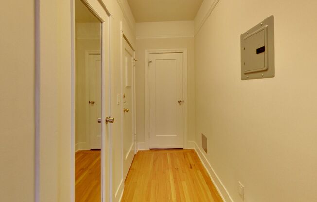 466 14th Street (1289r)