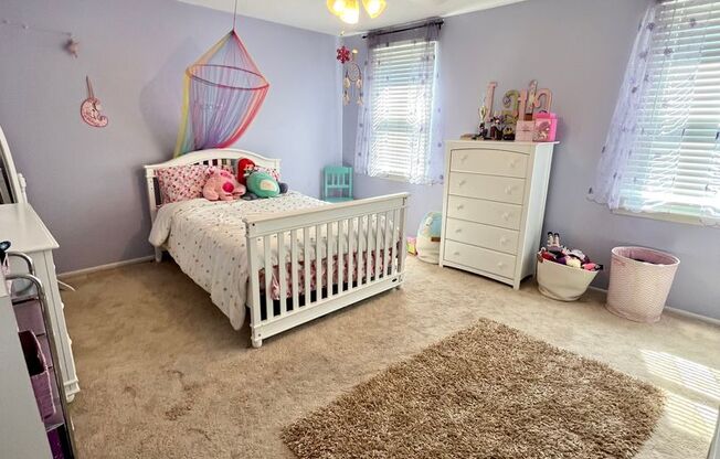 Beautiful 3-Bedroom Townhome on a Cul-De-Sac in Bensalem! Available January 2026!