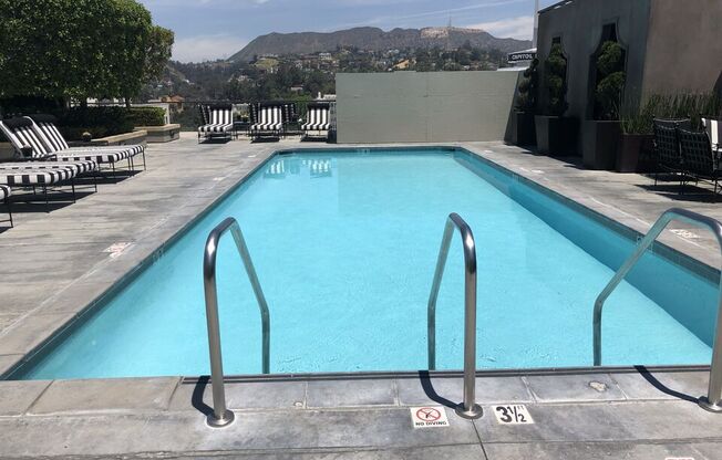 1 bed, 1 bath, 1,390 sqft, $4,300, Unit 708