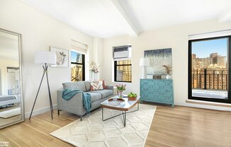 Studio, 1 bath, 437 sqft, $3,500, Unit 17N