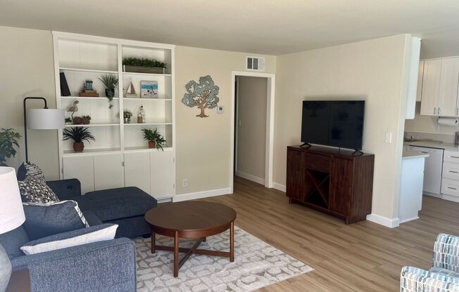 2 beds, 2 baths, 950 sqft, $4,000, Unit 509