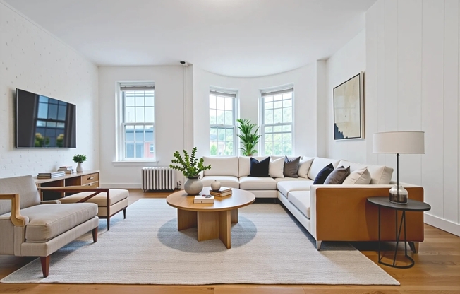 11 CAZENOVE ST