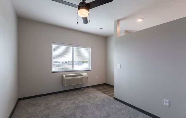 Studio, 1 bath, 606 sqft, $1,045, Unit 1-107