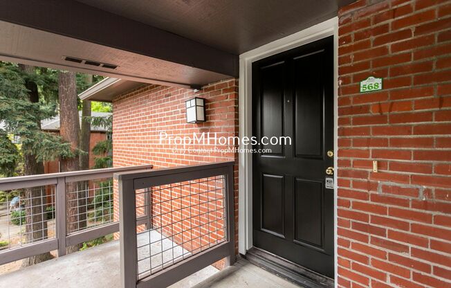 One Bedroom Condo w/ Lake Views - NEW PHOTOS!