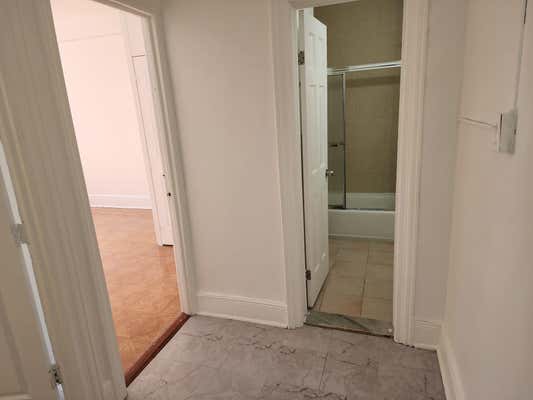 8110 37 AVE