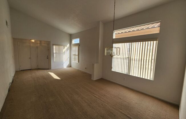 Cozy 3Bed/2Bath/2Car Residence located in North Las Vegas!
