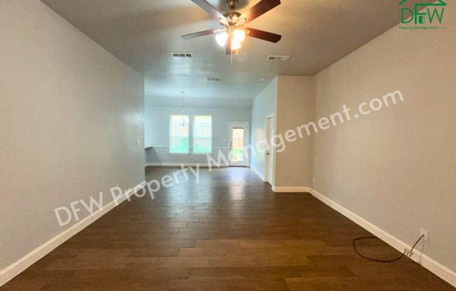 Beautiful 3 Bedroom 2 Bathroom Home for Lease in Euless