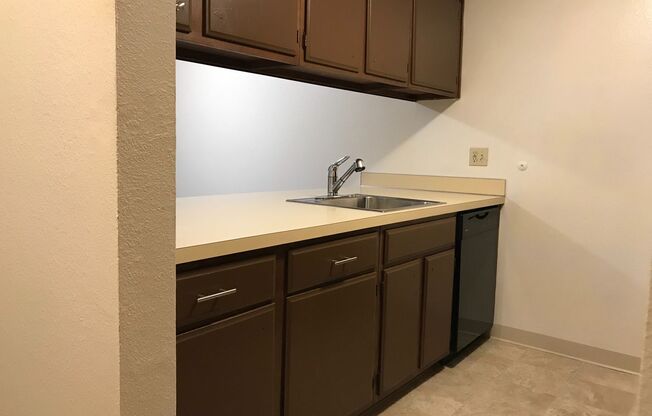 1 bed, 1 bath, 750 sqft, $1,400, Unit S 306