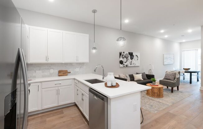 1 bed, 1 bath, $1,475, Unit 304