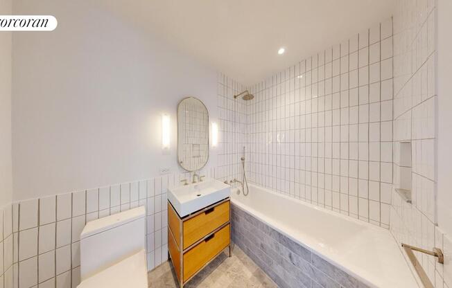 3 beds, 2 baths, 1,417 sqft, $13,000, Unit 38G