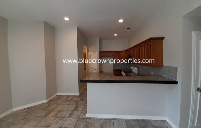 12111 QUAIL DR