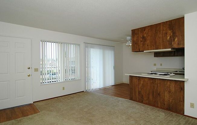 Walnutwood Apartments