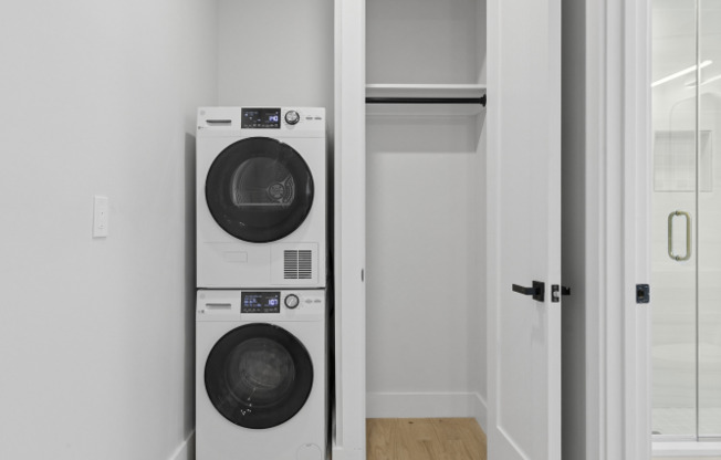 206 W 96 ST