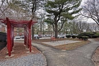 1 bed, 1 bath, 385 sqft, $1,800, Unit L6