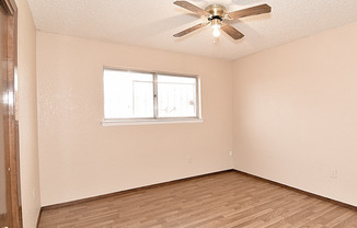 3 beds, 2 baths, $1,425