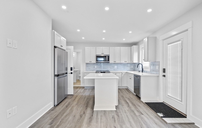 6 GARFIELD AVE
