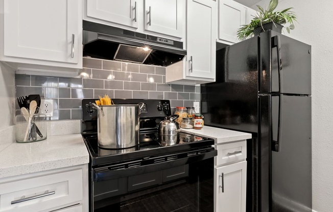 2908 WOODLAND GRV DR