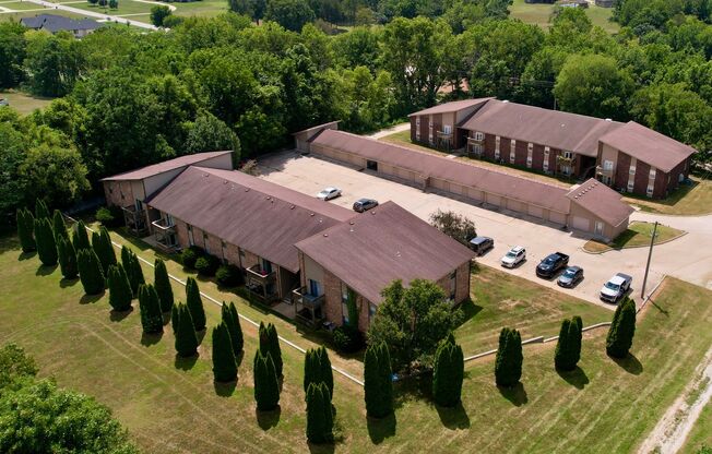 2 bedroom 1 bathroom Apartment in Ozark - Country setting just minutes from town