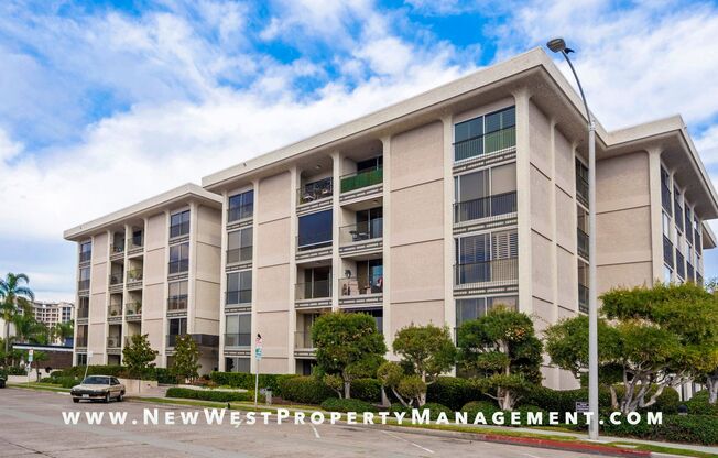 Expansive La Jolla Village 2 Bedroom at Devonshire!