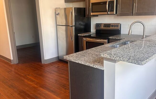 1 bed, 1 bath, 426 sqft, $1,025, Unit 2A