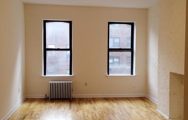 Studio, 1 bath, $2,317, Unit 4-B