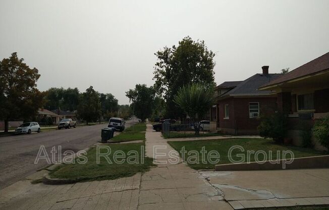 3211 Adams Ave