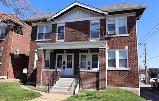 Lindenwood Ave 4915/4917