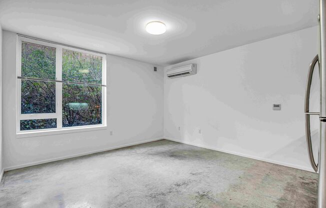 Studio, 1 bath, 455 sqft, $1,440, Unit 261-404