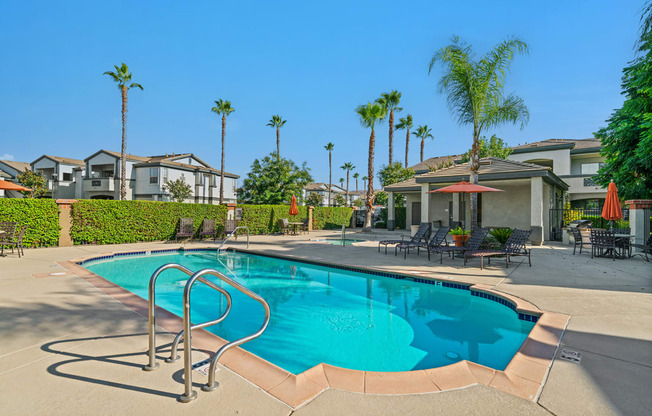 Barton Vineyard Apartments - 2nd resort-style pool