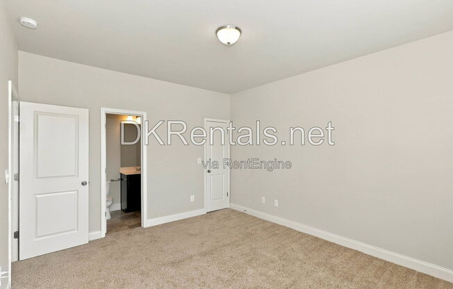 2 beds, 2.5 baths, 1,300 sqft, $1,850