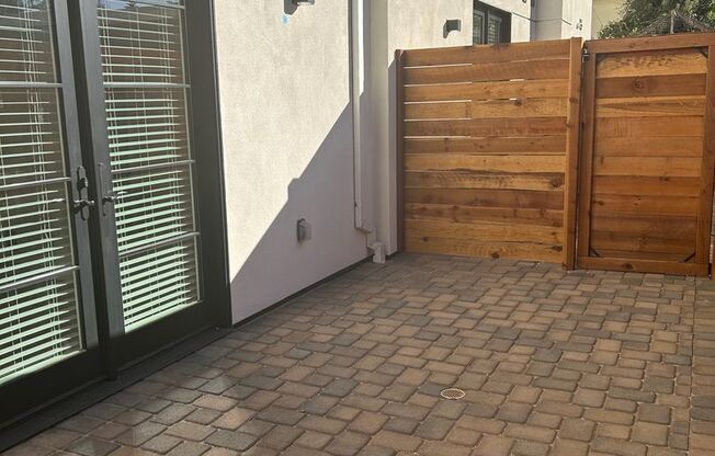 2 beds, 2.5 baths, 1,197 sqft, $3,850, Unit 114