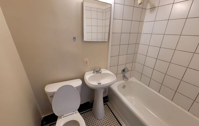 Studio, 1 bath, $845