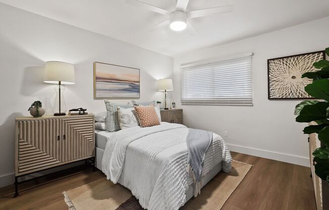 2 beds, 1 bath, 800 sqft, $2,475, Unit Unit 206