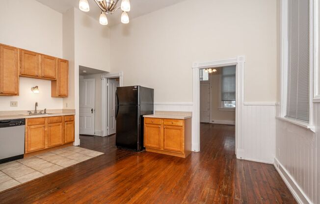 1 bed, 1 bath, $1,200, Unit 213 3B