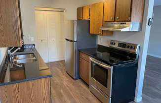 7th Avenue Apartments