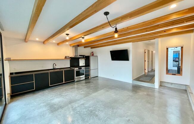 2BR/1BA Potrero Hill Contemporary Residence w/ Private Garden – a MUST SEE! PROGRESSIVE