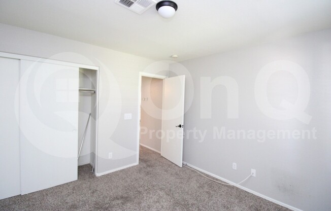 3 beds, 2 baths, 1,261 sqft, $1,775, Unit 1026