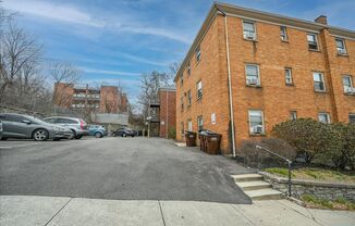 1 bed, 1 bath, $1,075, Unit 2361 3