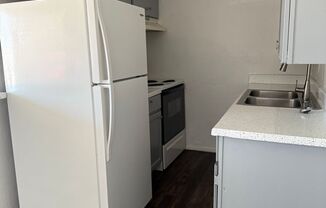 1 bed, 1 bath, 650 sqft, $850, Unit 106