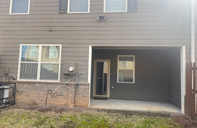 413 FERN BAY DR